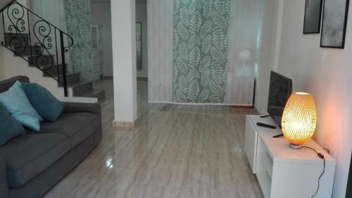 Chalet Pareado Moderno