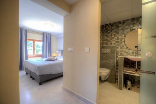 Bed & Breakfast Casa Almendros