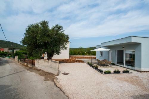 Villa D'house Vini??e