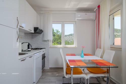 Apartamentos Skoro Residence