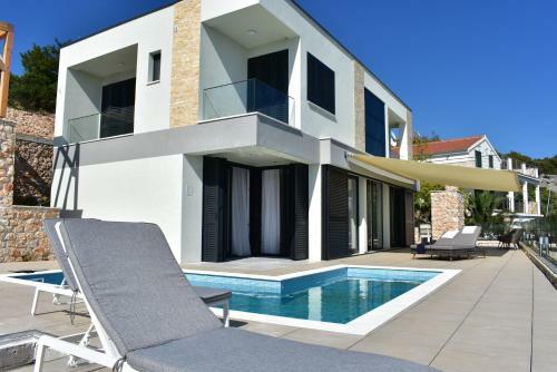 Plava Voda Luxury Villa A