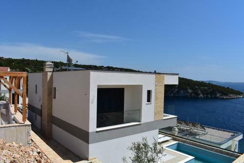 Plava Voda Luxury Villa A
