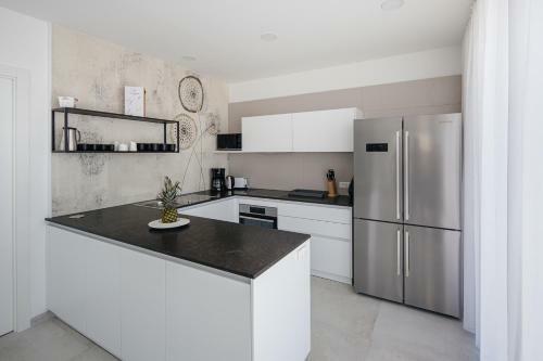 Plava Voda Luxury Villa A