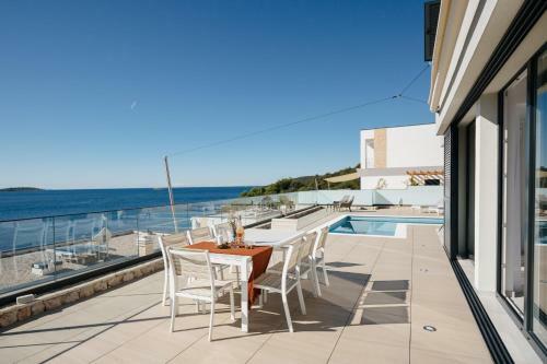 Plava Voda Luxury Villa A