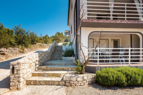 Apartamento A8 - Modern Apt With Terrace 3 Min Walk To Beach