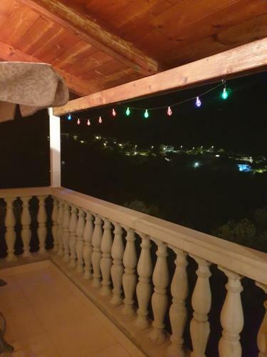 Holiday House Mili