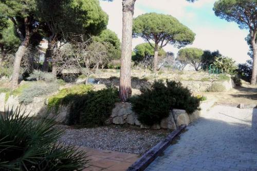 Mediterranean Villa With Pool Near Barcelona
