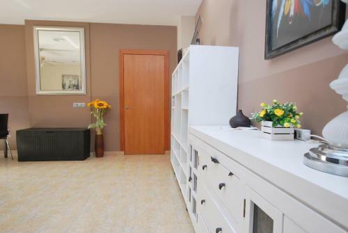 Apartamento Home Pool And Beach