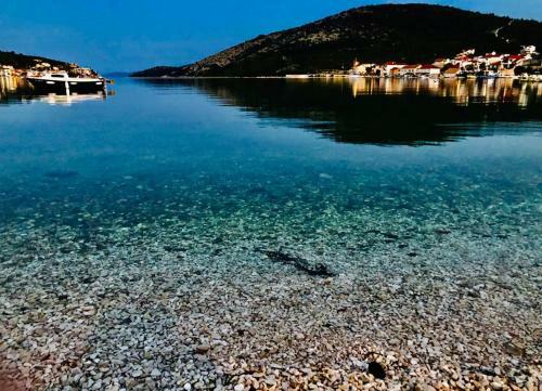 Villa Peaceful Stone Nest With Private Pool
