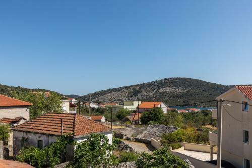 Villa Peaceful Stone Nest With Private Pool
