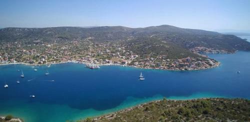 Villa Peaceful Stone Nest With Private Pool