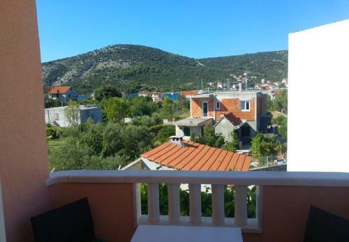 Apartments Josi - 150 M From Sea