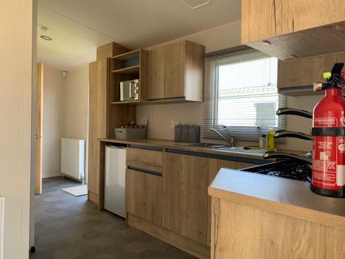 Dianes Private Hire, Hafan Y Mor