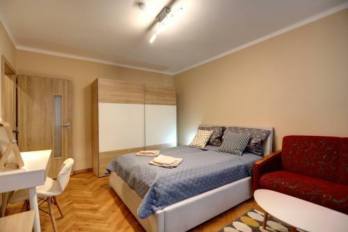 Old Town Apartment