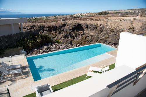 Karat Villa Playa Paraiso