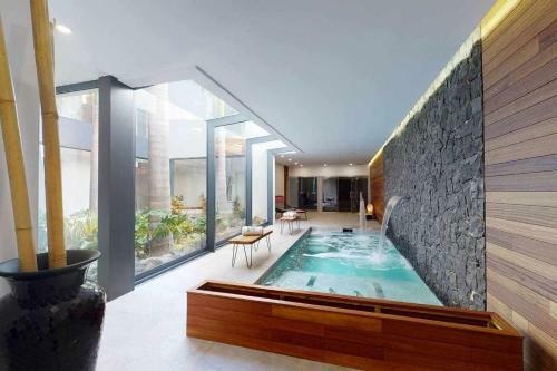 Karat Villa Playa Paraiso