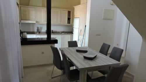 Hl025 Luxury 3 Bedroom Villa With Community Pool