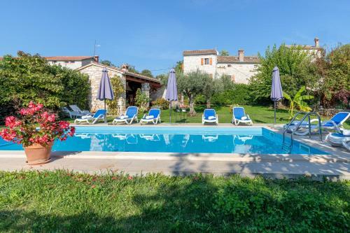 Holiday Home Tamaris With Pool
