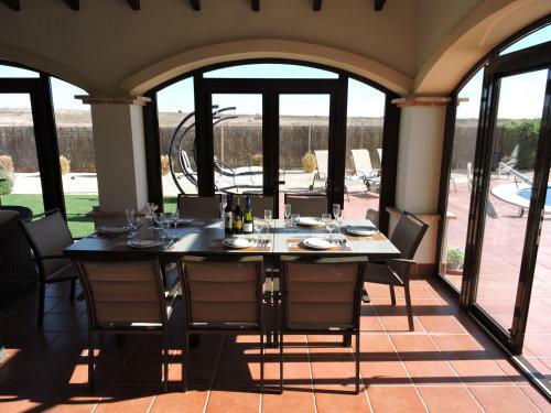 Hl001 Super Luxurious Villa,hda Golf Resort