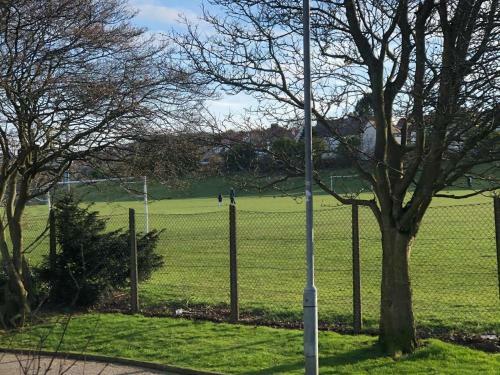 Lovely 2-bed Apartment In Aberdeen - Perfect!