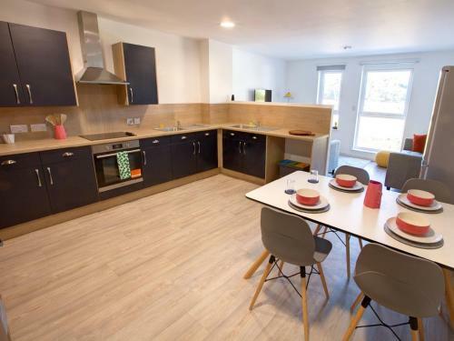 Modern And Quiet Apartments In Aberdeen