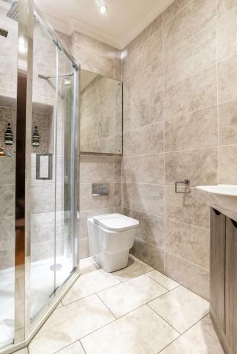 Holburn Apartment