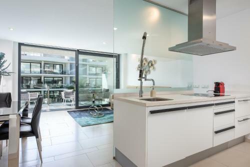 Apartamento The Waves, Luxurious 5*, Wifi, Olympic Pool