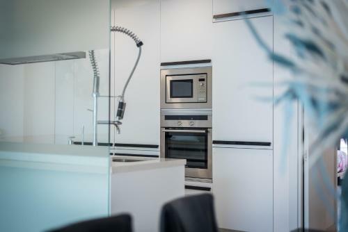 Apartamento The Waves, Luxurious 5*, Wifi, Olympic Pool