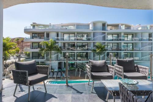 Apartamento The Waves, Luxurious 5*, Wifi, Olympic Pool