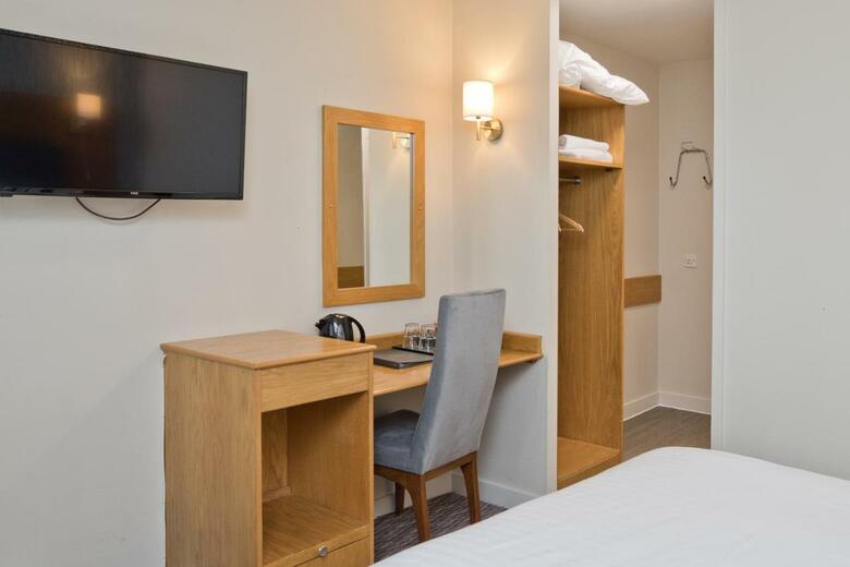 Blue Bell Lodge Hotel