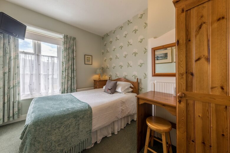 Hostal Dorchester House