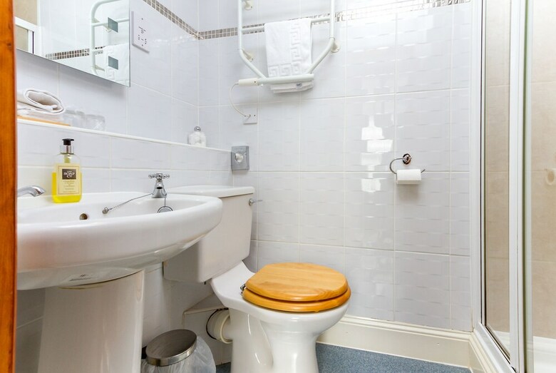 Bed & Breakfast Eden Green Guest House