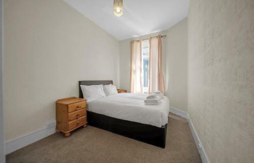 Apartamento Bright & Comfy Near City Center 2 Double Beds