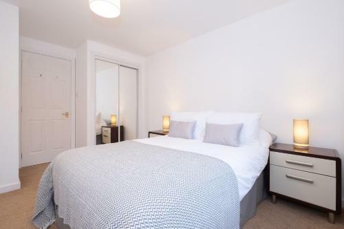 ? Dwellcome Home Ltd ? Ground Floor 2 Bed Apart ?