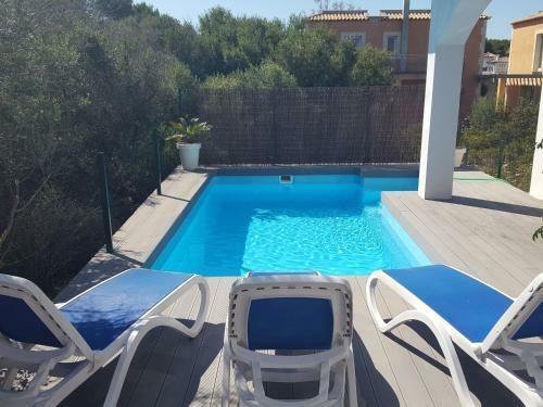 Villa De Dise�o Con Piscina Privada