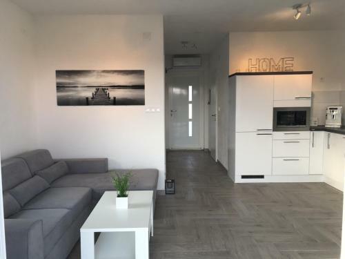 Ada Apartments