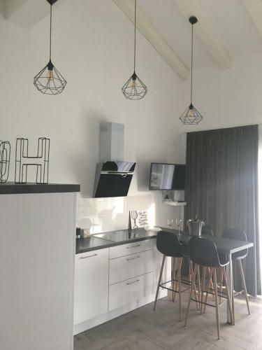 Ada Apartments