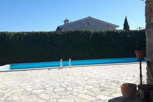 House Lunja