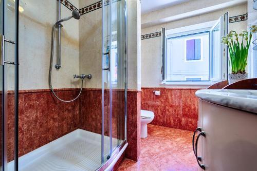 Seafront Apartment For4