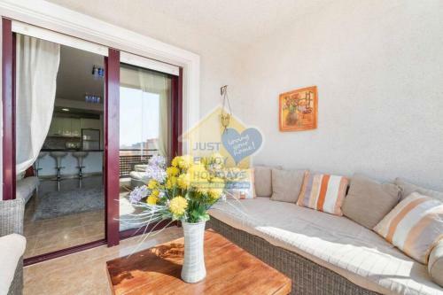 2 Bedroom Apartment Casa Dr�mv�rld, Cabo Roig, Orihuela Costa