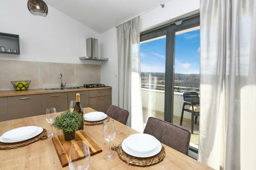 R2 Apartment By Residence Rudan