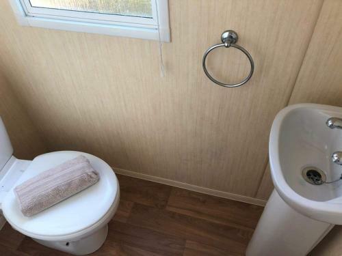 Evans Whitehouse Caravan Towyn