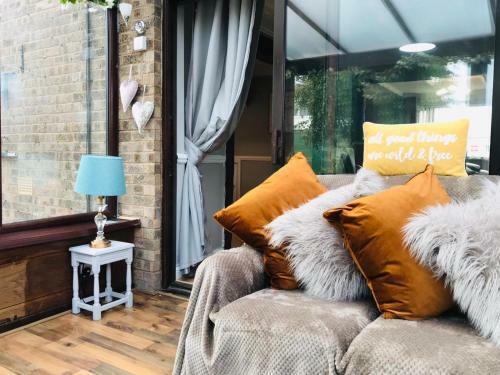 Babsysplace - Luxury Open Plan 3 Bed Townhouse