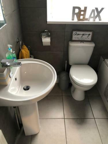 Babsysplace - Luxury Open Plan 3 Bed Townhouse