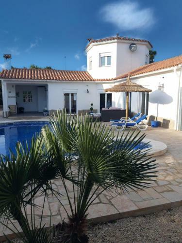 Villa Voor 8 Personen Met Zwembad