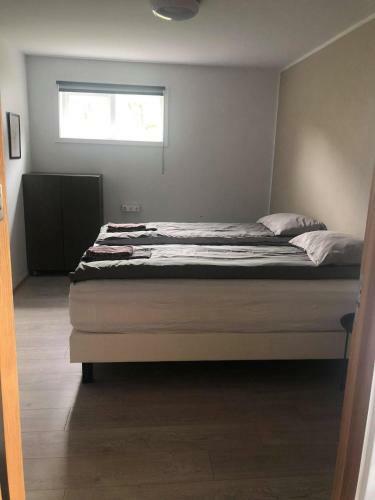Hostal �verhamar Hostel