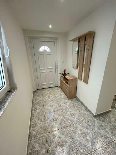 Villa Ubytov�n� - Pr�zdninov� D?m