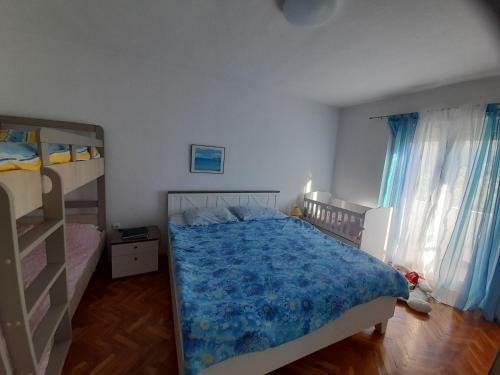 Mika Apartmani