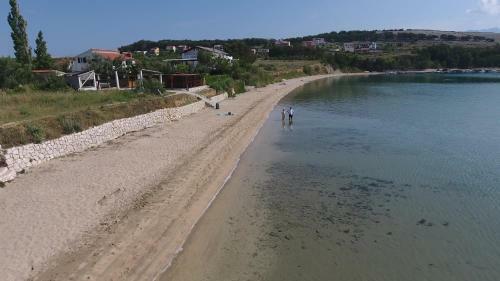 Mika Apartmani