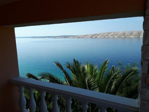 Apartments Horvat On Island Pag